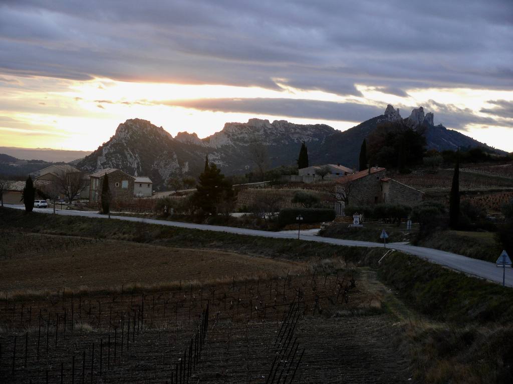 Vers Beaumes de Venise dans le Vaucluse